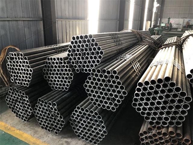 广元小口径厚壁无缝钢管