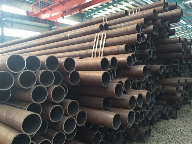 广元化肥设备用高压无缝钢管